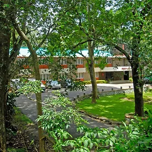 *** Resort Periyar House India